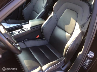 Volvo S60 Volvo S60 2.0 T5 R-Design Black Edition Camera Apple Carplay 19