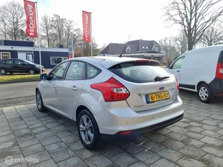 Ford Focus Ford Focus 1.0 EcoBoost Edition, Navi, Cruise, PDC, NAP! - afbeelding nr 2