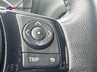 Toyota Yaris Toyota Yaris 1.5 Hybrid Design Red AUT CAMERA PDC EERSTE EIG - afbeelding nr 15