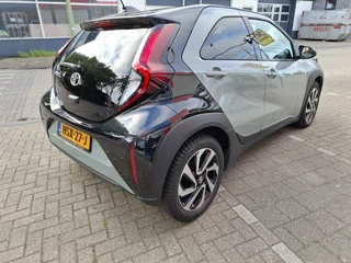 Toyota Aygo Toyota Aygo X 1.0 VVT-i S-CVT Premium + parkeersensoren voor en achter - afbeelding nr 7
