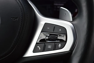 BMW 3 Serie BMW 3 Serie 320i M-Sport Business Edition Plus Rijklaarprijs-Garantie Leder Led Camera Navigatie 50 Jahre Edition - afbeelding nr 37