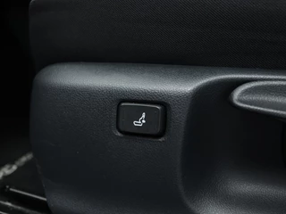 Toyota Yaris Cross Toyota Yaris Cross 1.5 Hybrid Comfort Automaat | Navigatie | Camera | Cruise contro - afbeelding nr 24