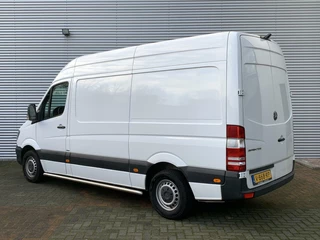 Mercedes-Benz Sprinter Mercedes Sprinter bestel 314 2.2 CDI L2H2 Airco Cruise 2018  Eerste Eigenaar NL Auto Navi Schuifdeur 2 Zits Bank - afbeelding nr 11