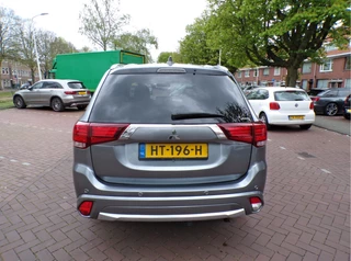 Mitsubishi Outlander Mitsubishi Outlander 2.0 PHEV Executive Edition NAVI CAMERA TELEFOON CRUISECONTROL..... - afbeelding nr 9