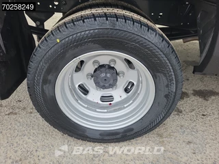 Iveco Daily Iveco Daily 35C21 3.0L Automaat 2025model L2H2 ACC Camera LED CarPlay Dubbellucht L2 12m3 Airco - afbeelding nr 9