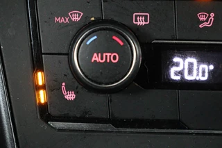 Volkswagen Polo Volkswagen Polo 1.0 TSI Highline | Automaat | Stoelverwarming |  Carplay | Navigatie | Climate control | Parkeerhulp | Cruise control | Bluetooth - afbeelding nr 6
