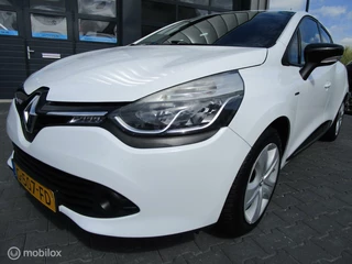 Renault Clio Renault Clio 1.2 16V 5drs 105dkm Airco Cruise Navigatie Bluetooth - afbeelding nr 10