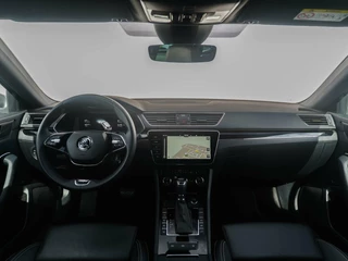 Škoda Superb Skoda Superb Combi 1.4 TSI iV 218pk Laurin & Klement | Leder | Panoramadak | 360 Camera | Trekhaak - afbeelding nr 35
