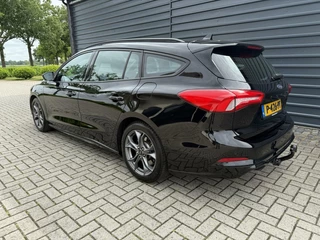 Ford Focus Ford Focus Wagon 1.5 EcoBoost ST Line Automaat Carplay Trekhaak - afbeelding nr 3