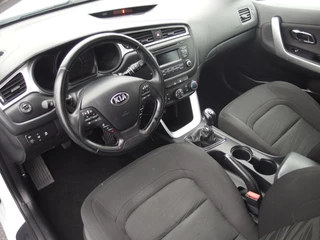 Kia cee'd AIRCO / CRUISE / BLUETOOTH / ELEK RAMEN / NL-AUTO - afbeelding nr 7