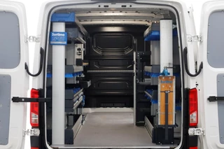 Volkswagen Crafter Volkswagen Crafter 35 2.0 TDI 140pk DSG-Automaat L3H2 (L2H1) Navi/Camera/Inrichting 05-2020 - afbeelding nr 3