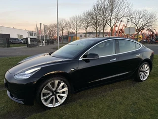 Tesla Model 3 Tesla Model 3 Standard RWD Plus 60 kWh - AUTOPILOT/PANO/NAP - afbeelding nr 17