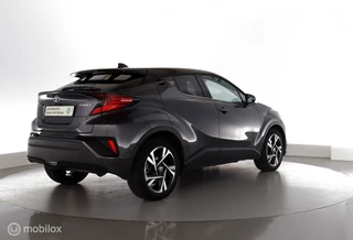 Toyota C-HR Toyota C-HR 1.8 Hybrid Dynamic leer|led|nav|dab|cam|ecc|acc|lmv18 - afbeelding nr 3