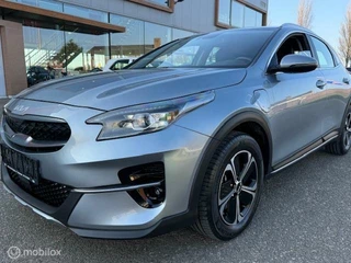 Kia XCeed XCeed 1.6  PHEV DynamicPlusLine 55 km Volledig electrisch rijden hierna Hybride , Navigatie , Camera , Parkeerhulp , Stoel en stuur verwarming  , Keyless entry , 18 inch Velgen , - afbeelding nr 11