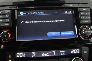 Nissan QASHQAI Nissan Qashqai 1.2 N-Vision | Panoramadak | Stoelverwarming |  360 camera | Trekhaak | Leder/Alcantara | Navigatie | Keyless | Climate control - afbeelding nr 23