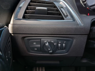 BMW 1 Serie 118i 136pk Automaat Executive Sport-Line | Origineel NL | Navi | Clima | Cruise | Bluetooth Carkit+Streaming | Led Koplampen | Licht+Regensensor | Pdc | Mistlampen | Privacy Glass | 16''lm - afbeelding nr 23