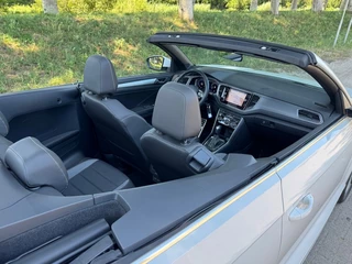Volkswagen T-Roc Volkswagen T-Roc Cabrio 1.5 TSI R-LINE DSG 150pk Cabriolet - afbeelding nr 64