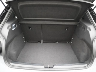 Volkswagen ID.3 Volkswagen ID.3 Pro 58 kWh  | NAVI BY CARPLAY | STOELVERWARMING | RIJKLAARPRIJS INCL. 12 MND. BOVAGGARANTIE - afbeelding nr 12