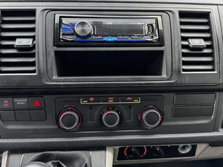 Volkswagen Transporter Volkswagen Transporter Kombi T6 2.0 TDI 9 persoons Cruise control Airco Verwarmbare buitenspiegels - afbeelding nr 16