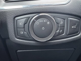 Ford S-Max Ford S-Max 2.5 FHEV ST-Line Hybride Automaat 190pk | Adaptieve Cruise | SONY Audio | Dode hoeksensoren | Full LED Koplampen | Elektrische Achterklep - afbeelding nr 17