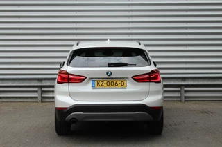 BMW X1 BMW X1 sDrive18i 136pk Centennial Executive AUTOMAAT NL-Auto NAP Clima Cruise Navi PDC 17