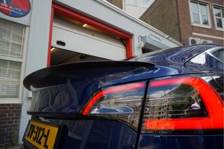 Tesla Model 3 Tesla Model 3 Performance AWD 75 kWh Long Range | Liefhebbersconditie | 464pk | Origineel Nederlands Dealer onderhouden | Carbon Spoiler | Premium Audio | 20inch - afbeelding nr 18