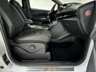 Ford Kuga Ford Kuga 1.5 EcoBoost ST Line Winterpakket Navi Cruise Trekh. - afbeelding nr 18