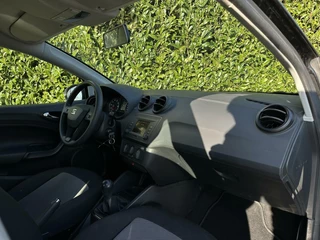 SEAT Ibiza Seat Ibiza 1.0 MPI Reference, AIRCO, 5-DEURS, ELEKTRISCHE RAMEN, LICHTMETAAL 15