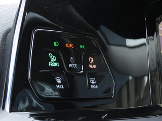 Volkswagen Golf Volkswagen Golf 1.5 eTSI Style AUTOMAAT | ORG NEDERLANDS | PANODAK | HARMAN/KARDON | IQ LIGHT | STOELMASSAGE | CAMERA | DAB - afbeelding nr 29