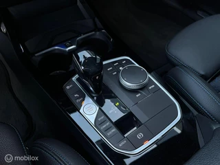 BMW 1 Serie BMW 1-serie 118i M Pack Sport NAV LED LEER - afbeelding nr 16