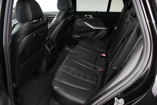 BMW X5 BMW X5 xDrive45e Hybrid 394pk Executive Shadow line | DEMO! | Leder Schuif-Panorama dak Navigatie Trekhaak Camera 360 20