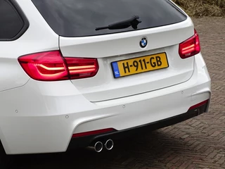 BMW 3 Serie BMW 3 Serie Touring 320d TwinTurbo M-sport / .Hi.Ex. / 2017 LED - afbeelding nr 74