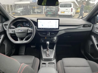 Ford Focus Ford Focus Wagon 1.0 EcoBoost Hybrid ST Line  155pk Automaat | Adaptive cruise control | Winter Pack | Dodehoeksensoren | Camera - afbeelding nr 14