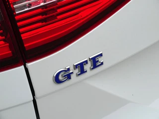 Volkswagen Passat Volkswagen Passat Variant TSI GTE 217PK DSG Highline / R-Line / LED - afbeelding nr 60