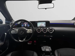 Mercedes-Benz A-Klasse Mercedes-Benz A-klasse 250 eAut. 218PK e AMG Line leder Pano Burmester Surround - afbeelding nr 17