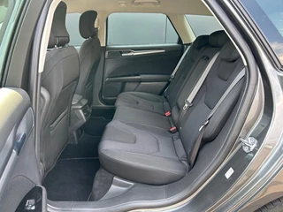 Ford Mondeo Ford Mondeo Wagon 1.5 Titanium LED Navi Cruise PDC Sfeerlicht Trekhaak - afbeelding nr 15