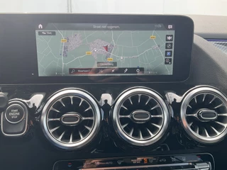 Mercedes-Benz GLA Mercedes-Benz GLA 250 e AMG-Line PHEV Carplay Cam Sfeerverl Led Voorklimatisering Uitstraling! - afbeelding nr 41