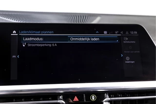 BMW 3 Serie BMW 3 Serie Touring 330e 292 PK xDrive High Executive M-Sport - Automaat | Dig. Cockpit | Cruise | Stoelverw. | PDC | 360 Camera | NAV + App. Connect | ECC | Elek. Klep | DAB | LM 18