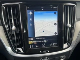 Volvo V60 Navigatie Sportstoelen Stoelverwarming Camera Elek. Bestuurderstoel Leder Trekhaak Dab Carplay NL Auto 1e Eigenaar Plug in Hybride BTW Auto - afbeelding nr 16