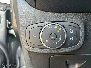 Ford Fiesta Ford Fiesta 1.1 Trend Navigatie 63 kw - afbeelding nr 9