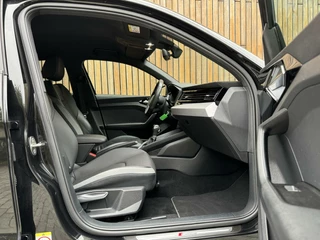 Audi A1 Sportback Audi A1 Sportback 30 TFSI S Line Automaat | Apple CarPlay | LED verlichting | Parkeersensoren achter | Rode remklauwen | Airconditioning | Cruise control | Lane assist | Half leer/stof - afbeelding nr 32