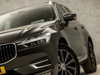 Volvo XC60 255Pk Automaat (PANORAMADAK, APPLE CARPLAY, MEMORY SEATS, LEDER, CAMERA, ADAPTIVE CRUISE, STOELVERWARMING, KEYLESS, NIEUWE APK, NIEUWSTAAT) - afbeelding nr 17