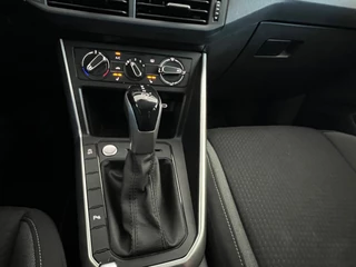 Volkswagen Taigo Volkswagen Taigo 1.0 TSI Life DSG CarPlay|Virtual NL AUTO - afbeelding nr 19