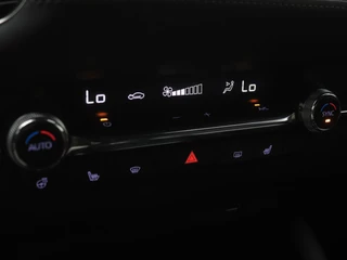 Mazda 3 Mazda 3 2.0 SkyActiv-X Luxury : dealer onderhouden - afbeelding nr 34