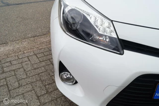 Toyota Yaris Toyota Yaris 1.5 Full Hybrid Aspiration dealeronderhouden. - afbeelding nr 9