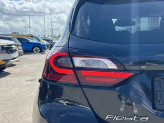 Ford Fiesta Ford Fiesta 1.0 EcoBoost Hybrid Titanium | Winter Pack | Navigatie | Camera - afbeelding nr 7