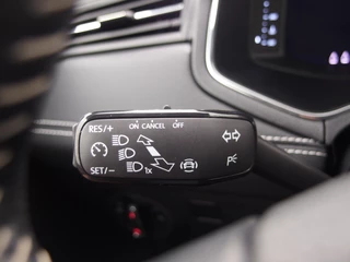 SEAT Ibiza SEAT Ibiza 1.0 TSI 110PK Xcellence AUTOMAAT / FULL LED / VIRTUAL / KEYLESS / STOELVERW / DAB+ / CARPLAY / LEDER-ALCANTARA - afbeelding nr 41