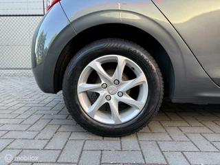 Peugeot 208 Peugeot 208 1.2 VTi Style | Airco | Cruise | Nav | PDC V+A | Orig NL | NAP | Dealer ond | DB riem vervangen - afbeelding nr 16