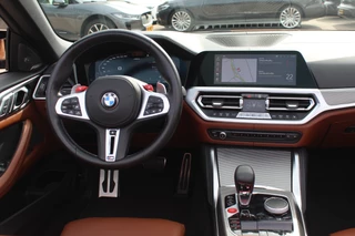 BMW M4 BMW M4 4-serie Cabrio xDrive Competition / Camera / Head-up / Carbon / Nekverwarming / H&K / Keyless / Stuurverwarming / ACC / DAB / Dodehoek / Windscherm - afbeelding nr 17