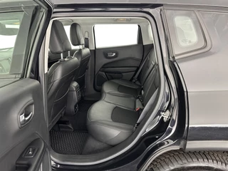 Jeep Compass Aut. *LEATHER-MICROFIBRE | NAVI-FULLMAP | KEYLESS | CAMERA | HEATED-SEATS | COMFORT-SEATS | DAB+ | ECC | LANE-ASSIST | PDC | CRUISE | 19''ALU* - afbeelding nr 9